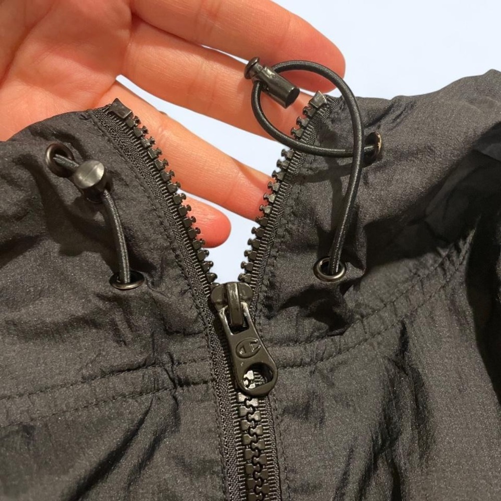 Champion black windbreaker jacket size L - Picture 6 of 7